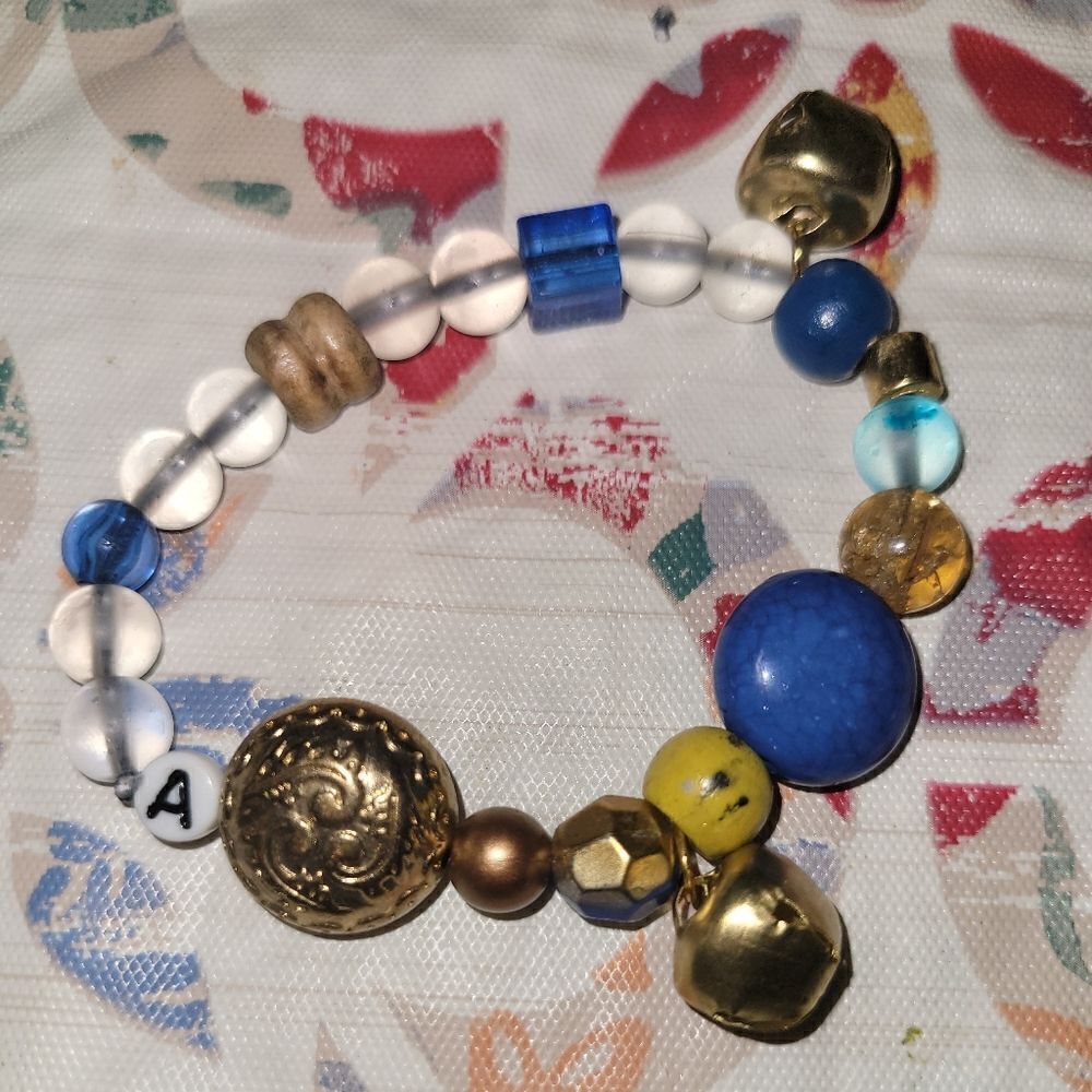 Handmade letter bundle/couple bracelets